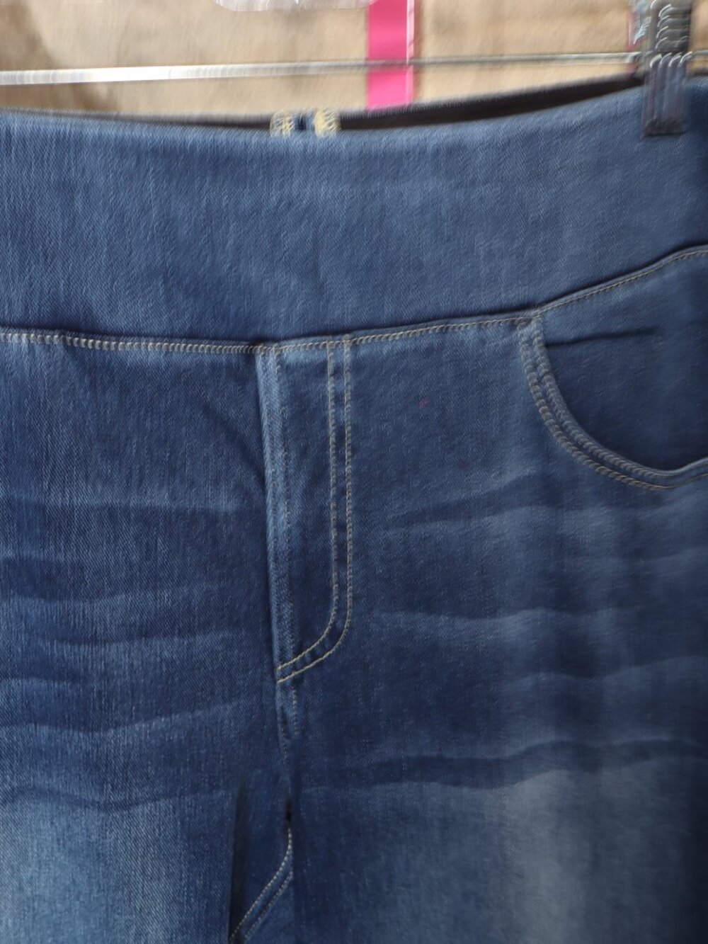NWTs HALARA  High Waisted Denim Casual Skinny 7/8 Leggings with Pockets - Large - Picture 3 of 6